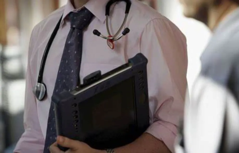 Indignación en la sala de pediatría: denuncian a un Centro de Salud de Salta por maltrato institucional