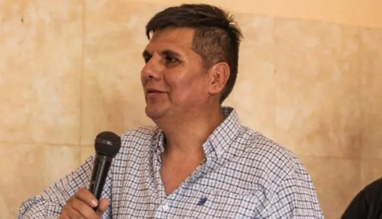 Aguas Blancas, intendente