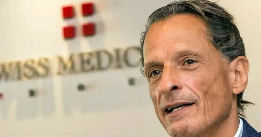 Tras las acusaciones del Gobierno, renunció Claudio Belocopitt a la presidencia de la cámara de prepagas