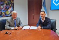 Emiliano Durand firmó un convenio para reforzar la seguridad en las calles de la ciudad