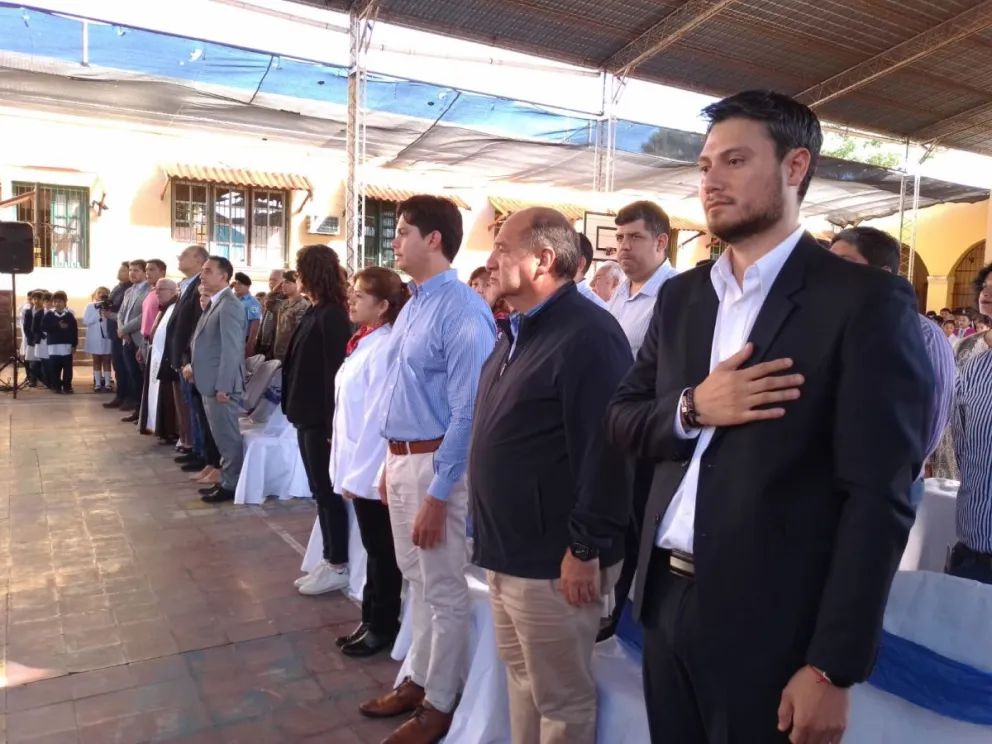 Se inauguraron tres nuevas aulas en la escuela Vicente de Uriburu en Tartagal