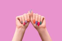 Tratamiento natural para uñas a base de plantas: el truco que te hará lucir un nail art sano y radiante