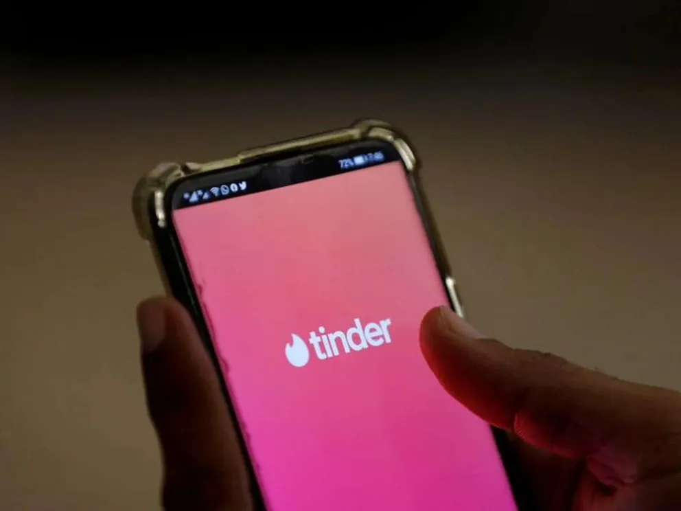 Una salteña quedó endeudada tras conocer al estafador de Tinder