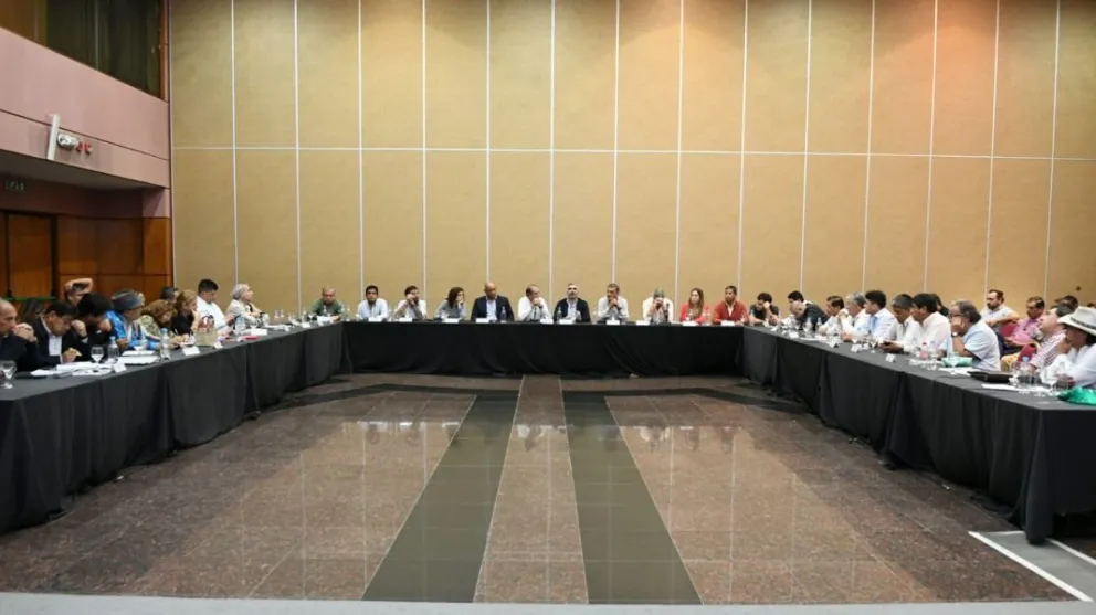 Paritarias en Salta: se anunciarón un aumento salarial y la fecha de pago del aguinaldo