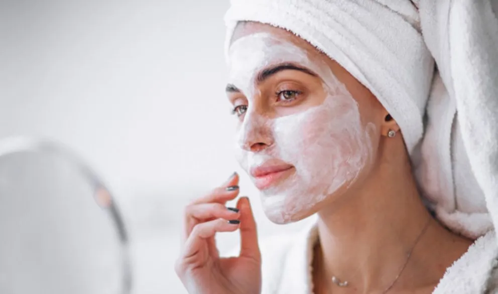 Conocé los beneficios de esta mascarilla casera para eliminar las arrugas: una receta natural y efectiva