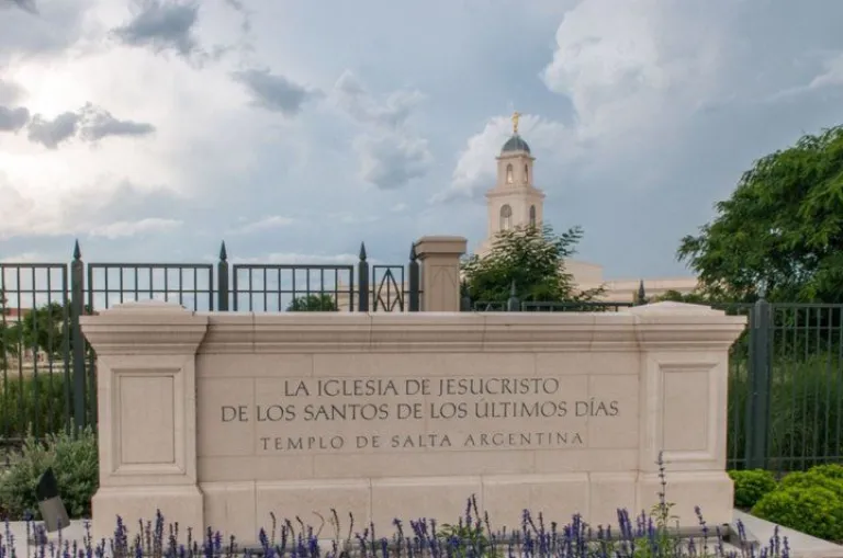 templo aeropuerto salta 