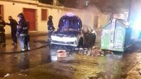 Se prendió fuego el auto de una familia en Embarcación: sospechan que fue un incendio intencional