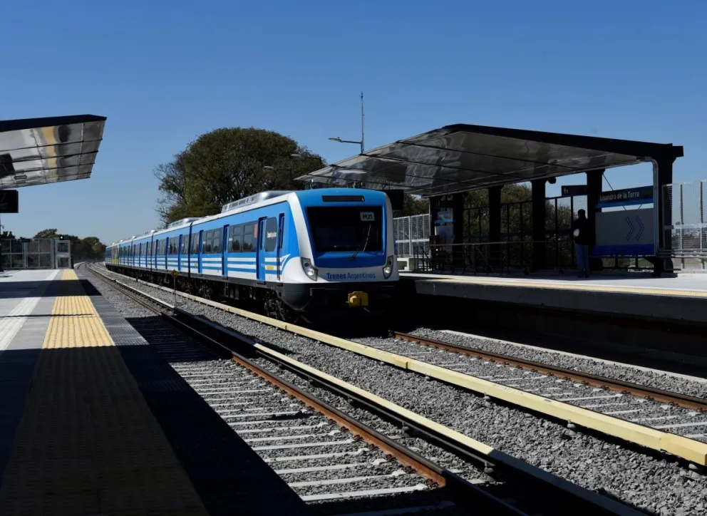 Sigue la motosierra: nueva ola de despidos en Trenes Argentinos