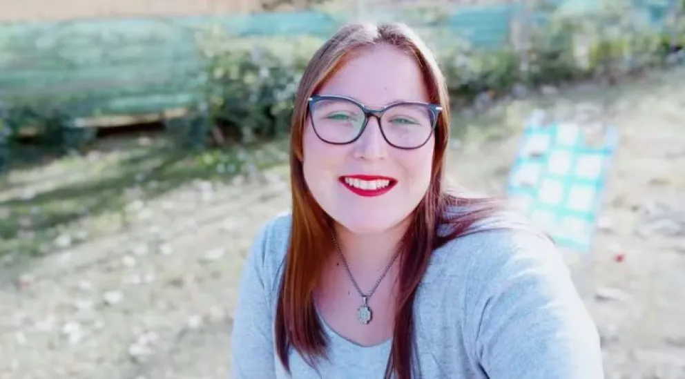 Una joven falleció tras caerse del tractor que manejaba su padre y ser aplastada por una de sus ruedas 