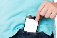 ¿Por qué no debes poner tu celular en el bolsillo? Descubre la respuesta en esta nota 