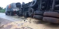 Fuerte accidente en Ruta 34: un camión volcó tras impactar contra un automóvil