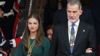 Un encuentro familiar en la Academia Militar: el rey Felipe VI y la princesa Leonor hicieron la jura a la bandera