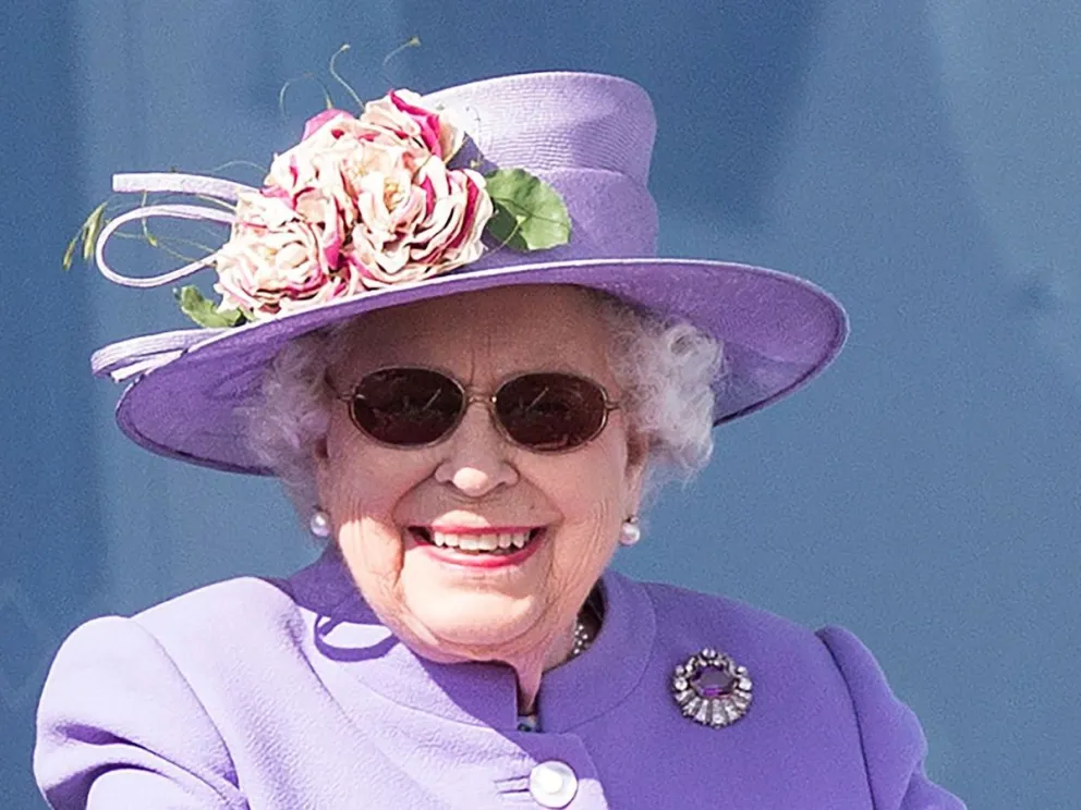 Salió a la luz la frase informal que usó la reina Isabel y sorprendió a todos