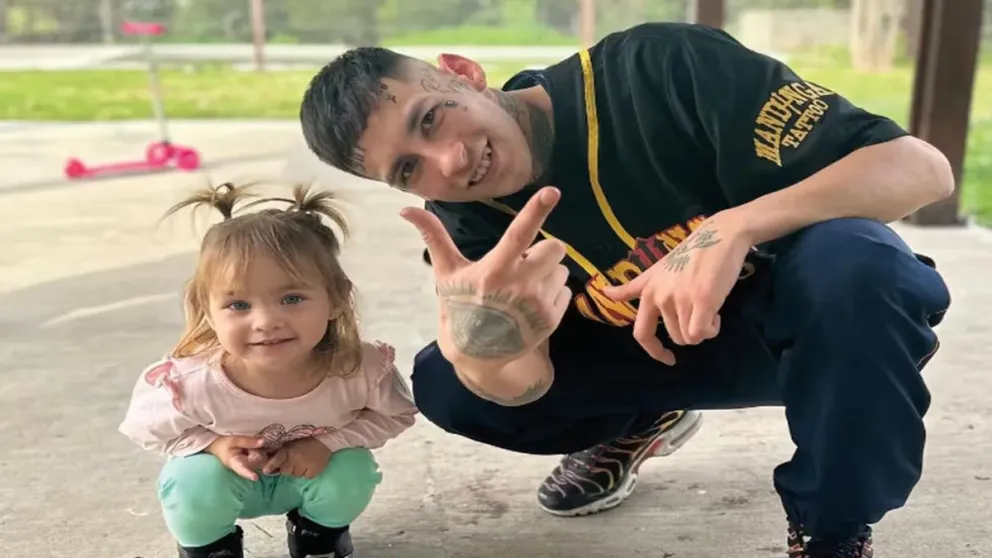 L-Gante y Tamara Báez tienen el diagnóstico de su hija: "Va a seguir internada hasta que los médicos lo decidan"