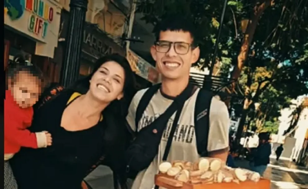 ¡Maicenitas, maicenitas!: la historia de Joaquín, el joven que se convierte en vendedor ambulante para ayudar a su mamá