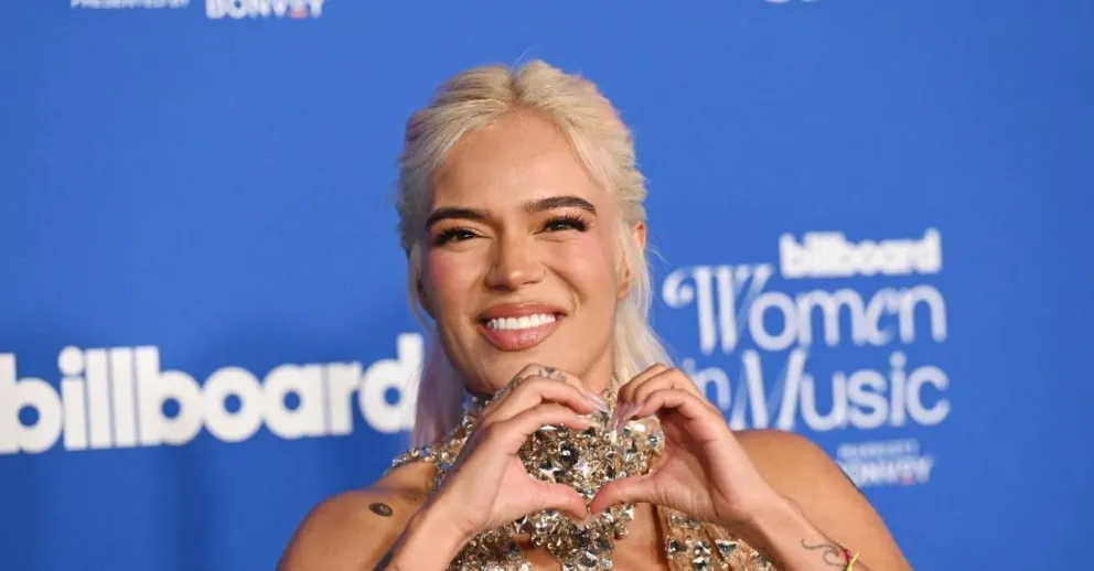 Karol G reveló lo que hizo para perder peso y tener una silueta espectacular