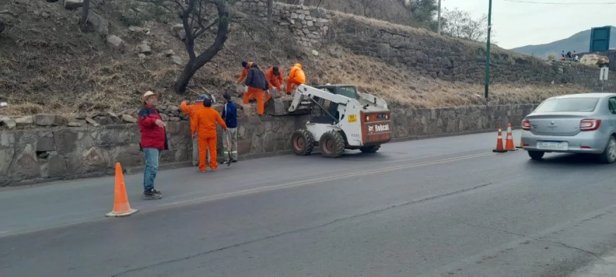 Cortes y desv&iacute;os en Avenida Asunci&oacute;n 