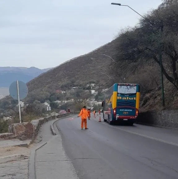 Cortes y desv&iacute;os en Avenida Asunci&oacute;n 