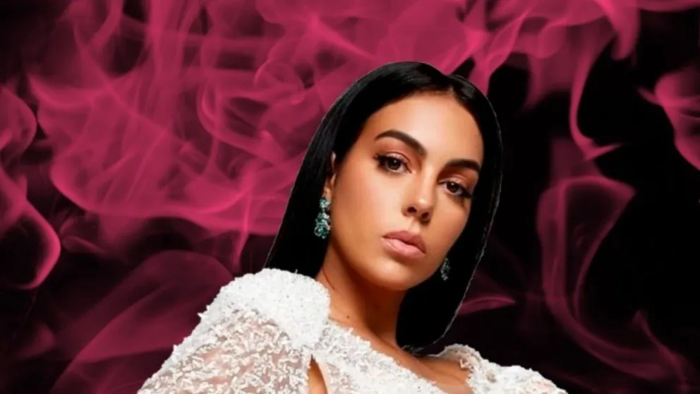 Georgina Rodríguez tiene el top de escote que resta años de edad
