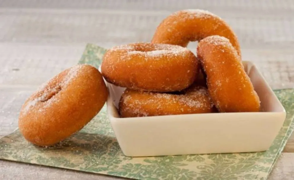 Descubrí cómo hacer las mejores rosquitas dulces: una receta casera para acompañar tu mate