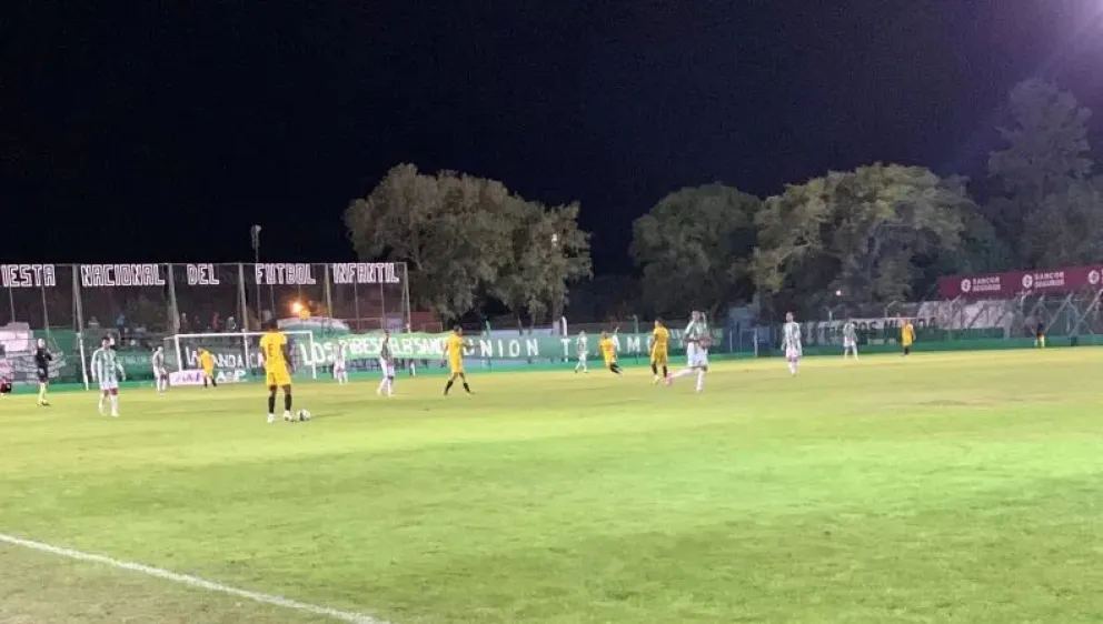 Central Norte no logró aguantar el resultado y empató 1 a 1 ante Sarmiento de La Banda