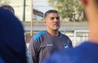 Juventud Antoniana confirmó a Esteban "Buitre" Espeche como entrenador