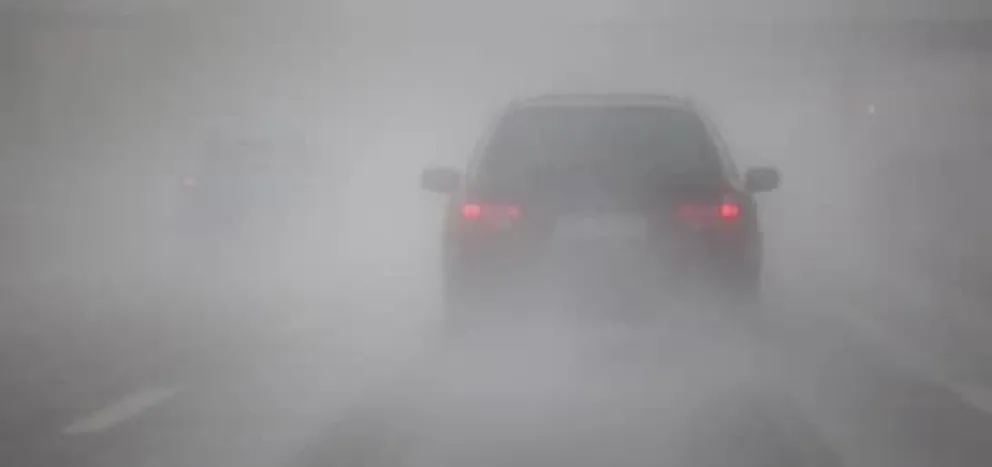 Terrible accidente en zona norte: no veía por la niebla y embistió a un peatón