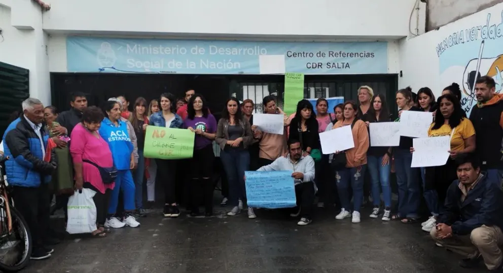 Sigue la motosierra: cerraron la sede del Ministerio de Desarrollo Social de la Nación en Salta y hay al menos 30 despedidos
