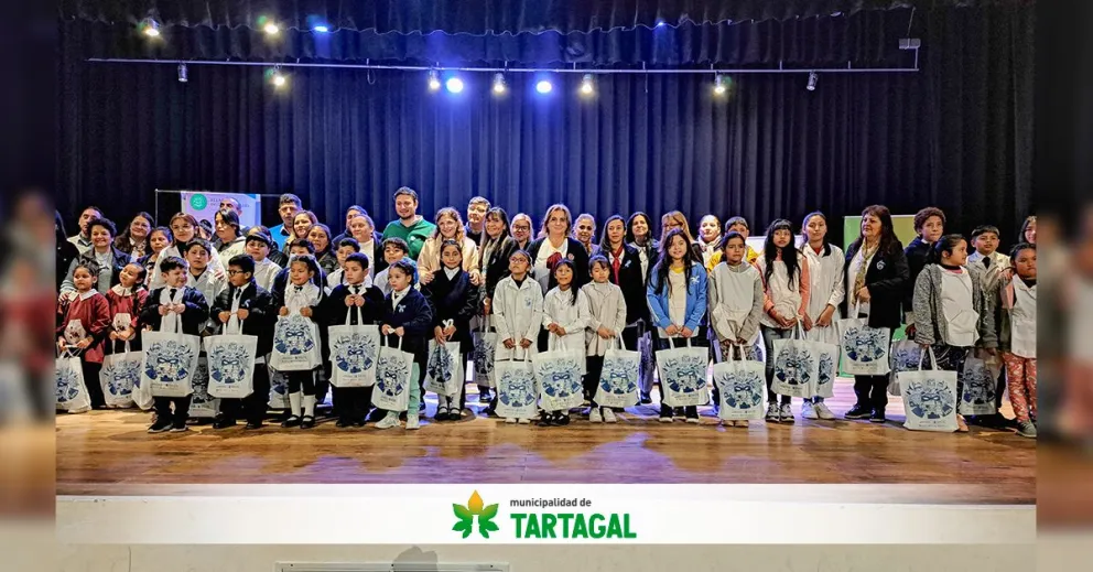 La Municipalidad de Tartagal entregó kits escolares a más de 20 escuelas de la ciudad