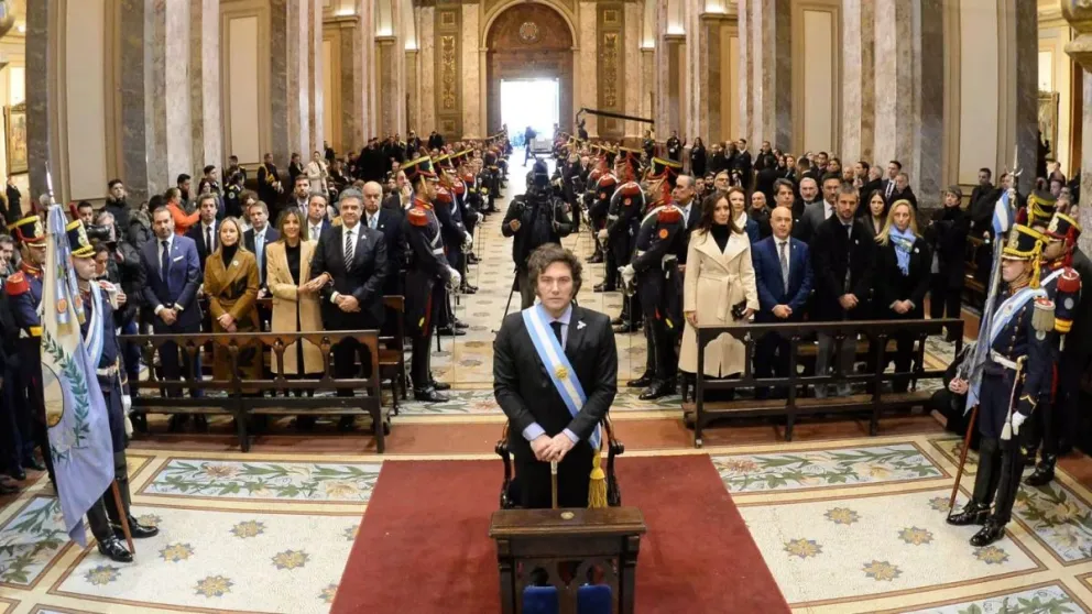 Javier Milei participó de su primer Tedeum: aplausos, insultos y un fuerte mensaje del arzobispo Cuerva