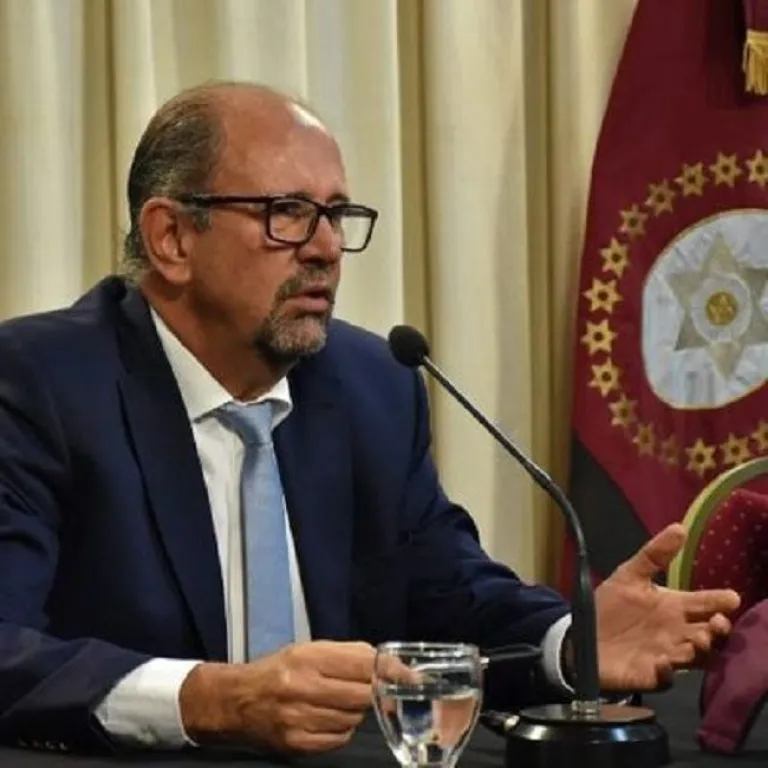 Gustavo S&aacute;enz Camacho