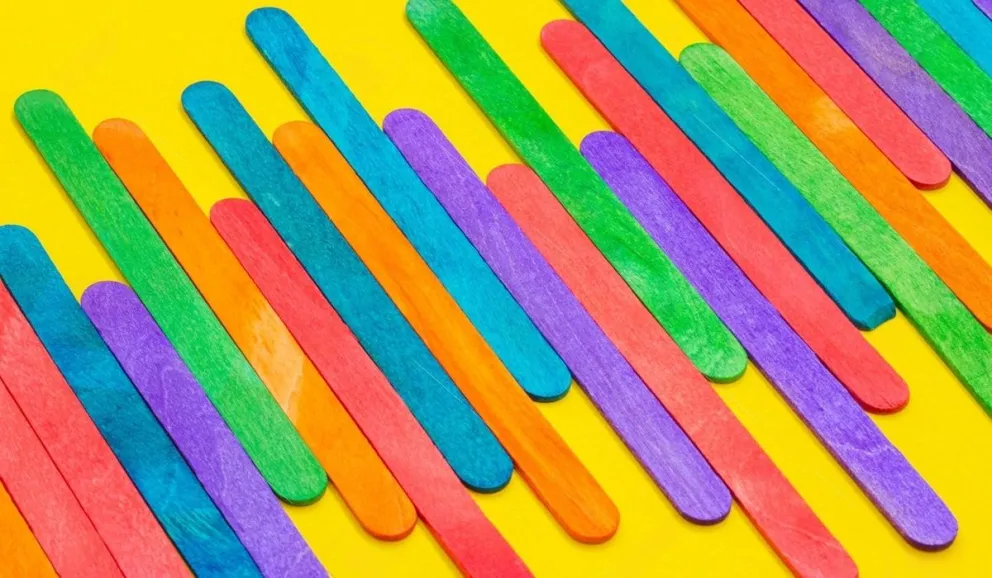 Reciclar y decorar: dale una segunda vida a los palitos de helado con esta manualidad