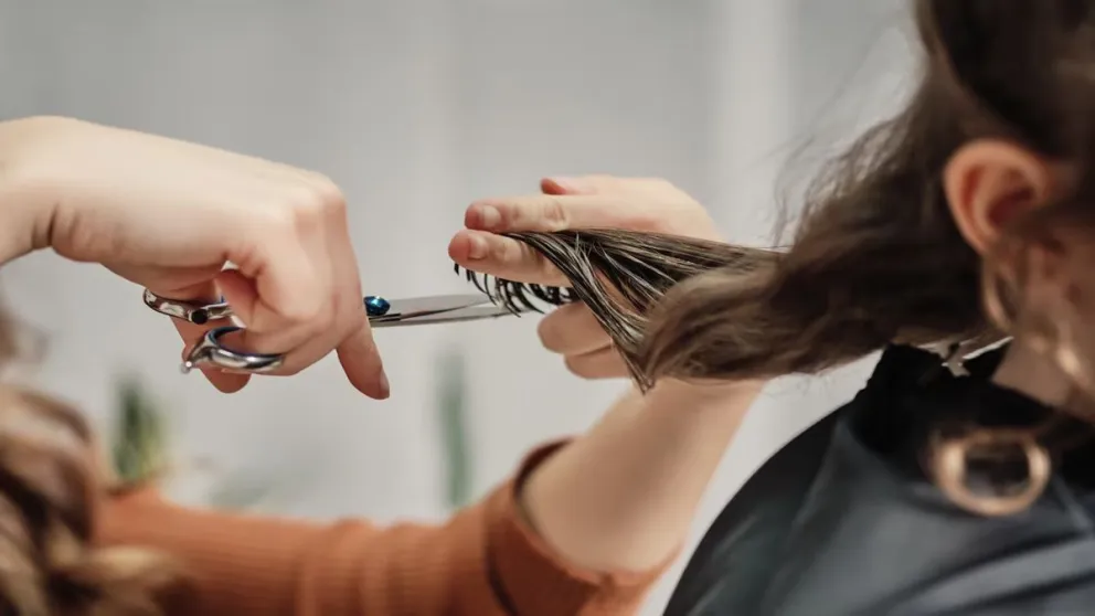 Descubrí los días ideales para cortar tu cabello en Junio: el calendario lunar te los detalla