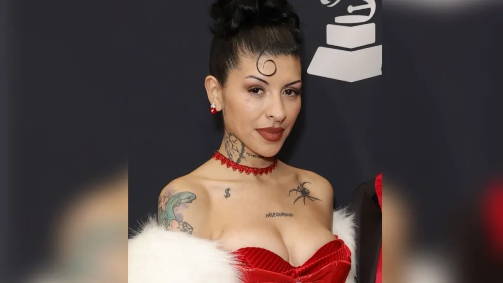 Cazzu celebra la ocasión en medio de la polémica por el romance entre Christian Nodal y Ángela Aguilar