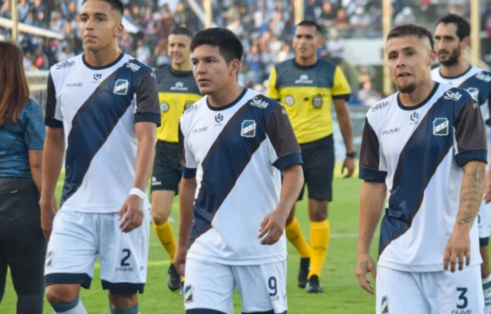 Juventud Antoniana se vuelve a Salta con una derrota y se aleja de los puestos de clasificación
