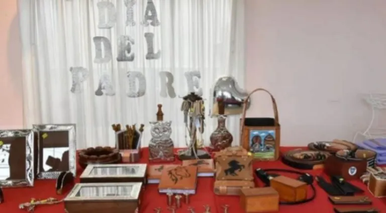 penal de Villa Las Rosas D&iacute;a del Padre feria 