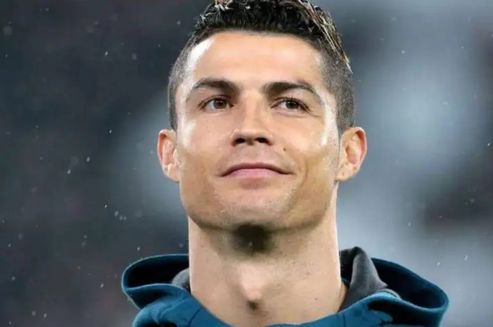 Cristiano Ronaldo se disfraza de vagabundo y sorprende a transeúntes en Madrid