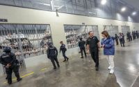 Patricia Bullrich visitó la cárcel de máxima seguridad más grande de Centroamérica