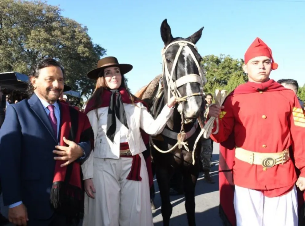 Gustavo Sáenz y Victoria Villarruel encabezaron los actos en homenaje a Martín Miguel de Güemes