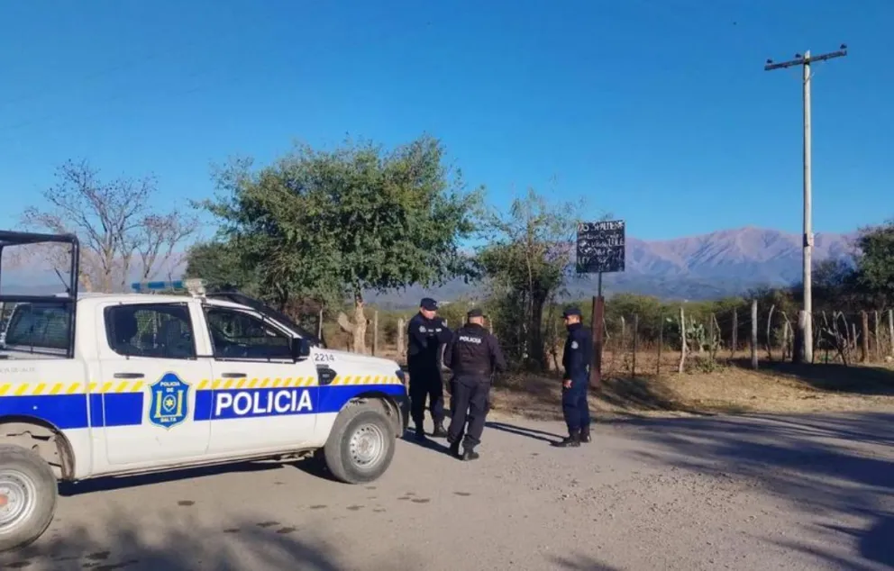 Reveleron detalles escalofriantes del hombre muerto en el interior del auto: ¿lo mutilaron?