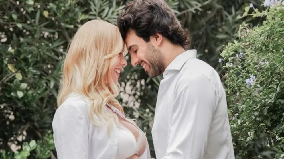 Nicole Neumann y Manu Urcera dieron la bienvenida a su hijo Cruz: la primera foto del recién nacido