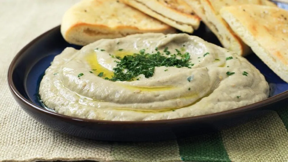 Conocé la exquisita receta de crema de berenjenas: un aperitivo delicioso que sorprenderá a tus amigos