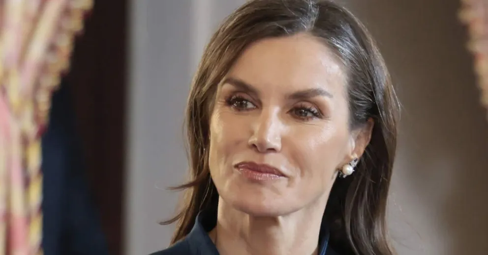 Los gestos reveladores de la reina Letizia que acapararon la atención en un importante evento del Rey Felipe
