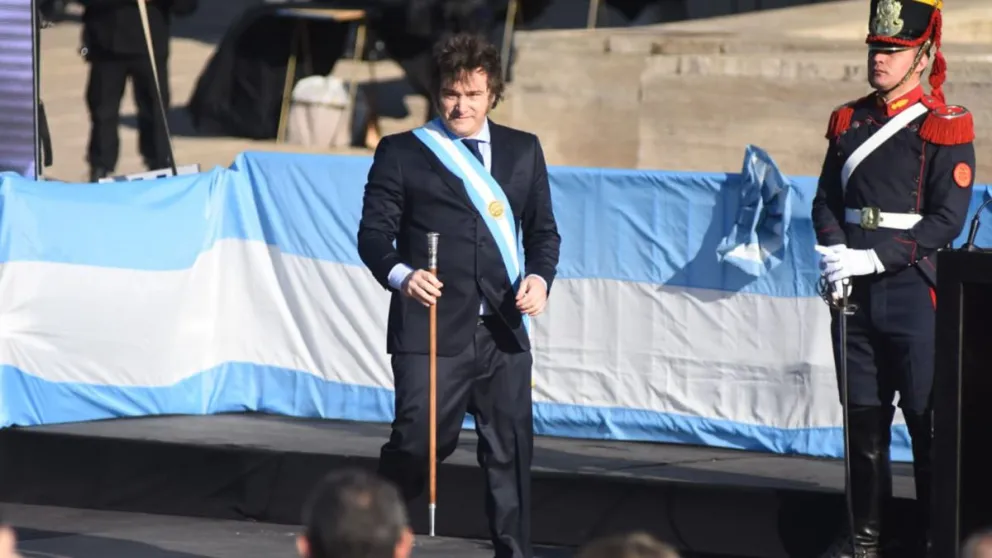 En los actos por el Día de la Bandera, Javier Milei convocó a celebrar el Pacto de Mayo el 9 de julio