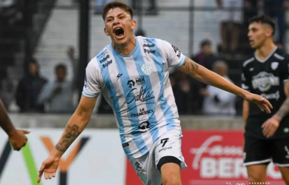 Gimnasia y Tiro se impuso frente a Chaco For Ever 