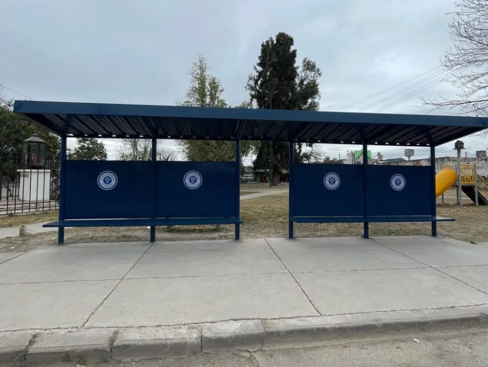 La Municipalidad de Salta trabaja en la reparación de paradores de colectivos: estas son las obras realizadas
