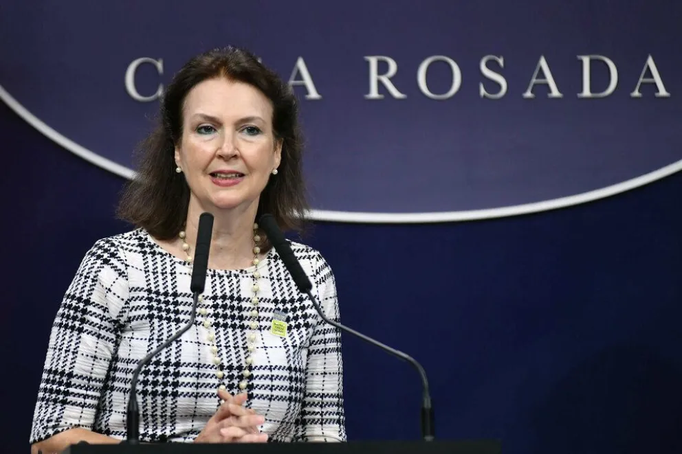 Sorpresa en el Gobierno: Javier Milei echó a Diana Mondino por votar en contra de los Estados Unidos