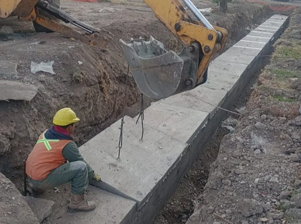 La Municipalidad de Salta avanza con las obras de ampliación del desagüe en plaza Gurruchaga