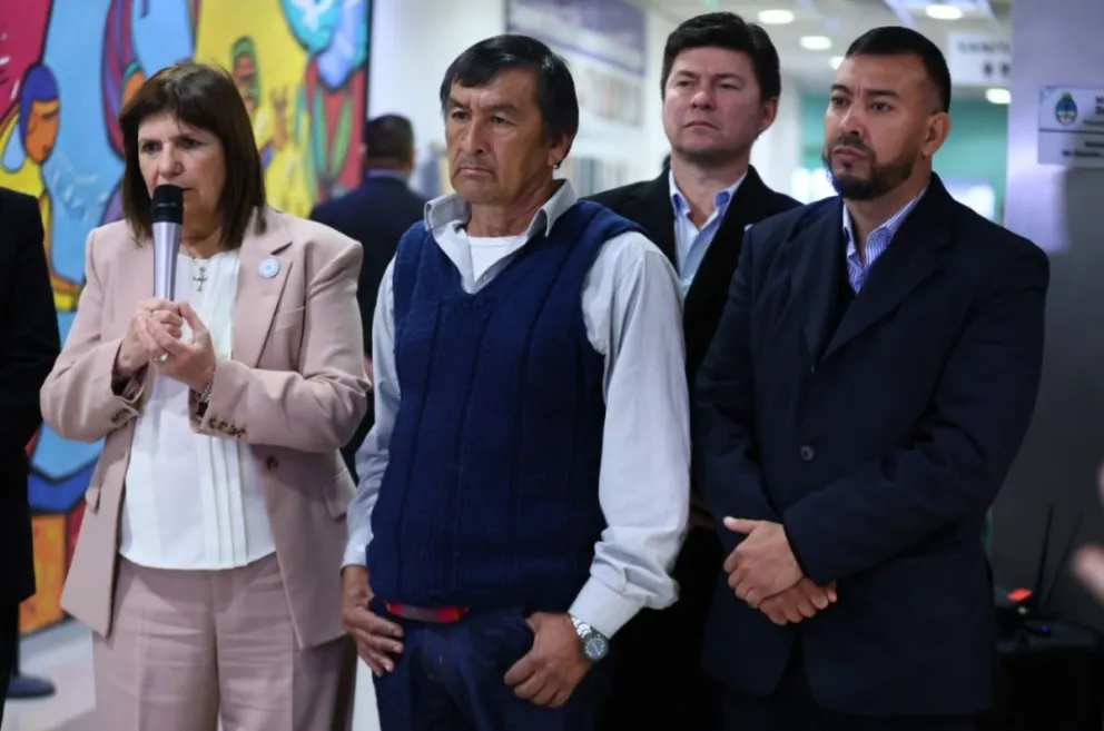 Caso Loan: Patricia Bullrich lamentó "enterarse tarde" de la desaparición del niño correntino