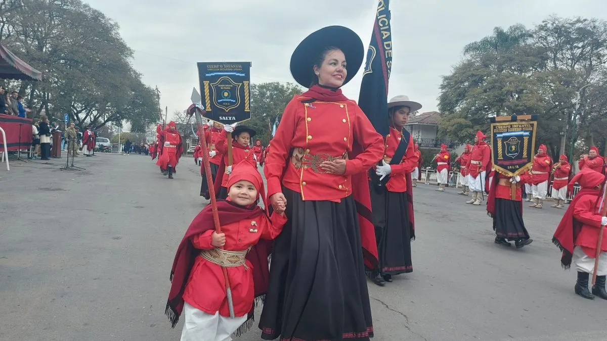 Primer desfile en SALTA protagonizado por mujeres